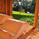 Campsite Bela Krajina - Glamping And Mobile Homes 4*