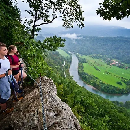 Bela Krajina - Glamping And Mobile Homes Metlika
