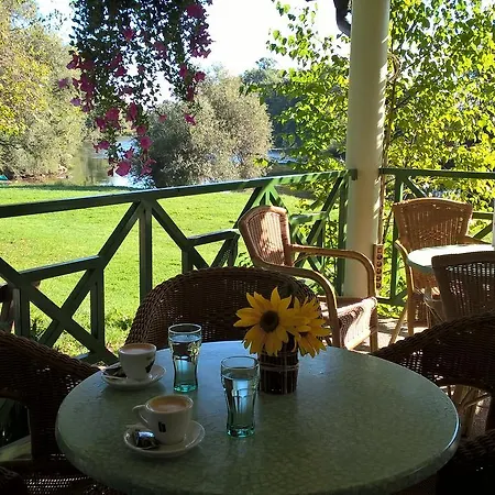 Bela Krajina - Glamping And Mobile Homes Campsite