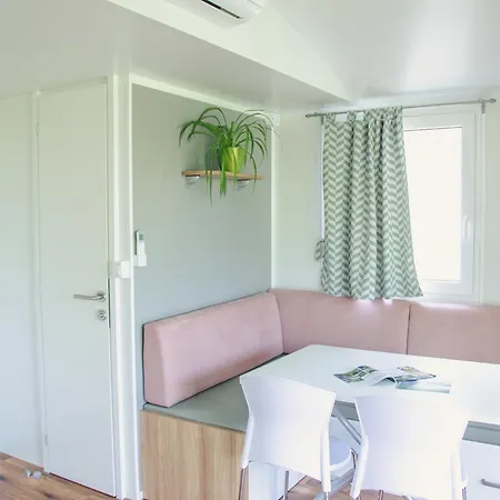 Kemping Bela Krajina - Glamping And Mobile Homes Metlika