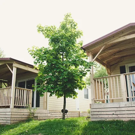 Kamp Bela Krajina - Glamping And Mobile Homes Metlika