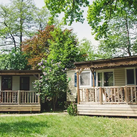 مكان تخييم Bela Krajina - Glamping And Mobile Homes