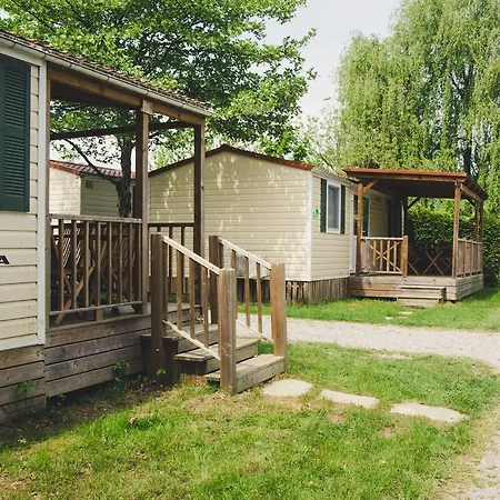 Kamp Bela Krajina - Glamping And Mobile Homes 4*