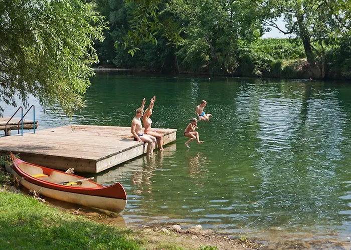 Bela Krajina - Glamping And Mobile Homes