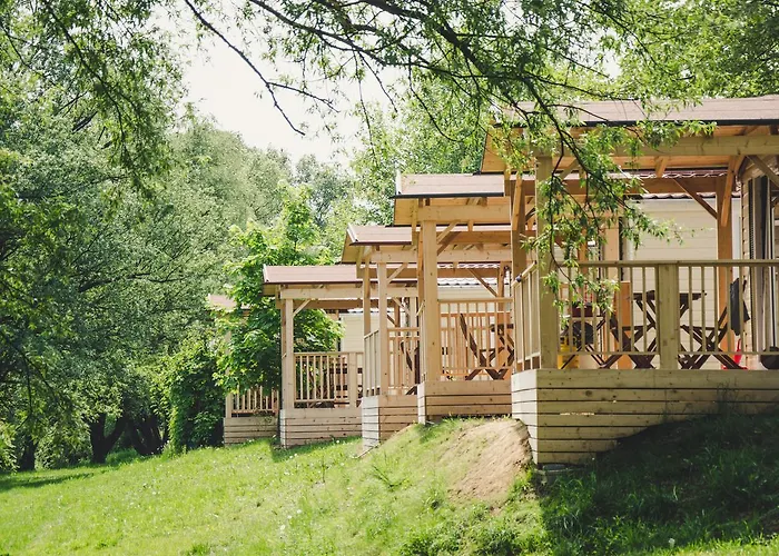 Bela Krajina - Glamping And Mobile Homes メトリカ